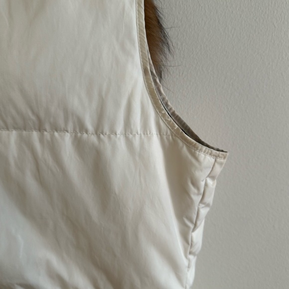 White Burberry vest - Picture 7 of 7